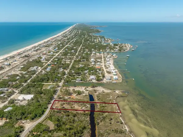 Lot 4 W Bay Shore Dr, St. George Island, FL 32328
