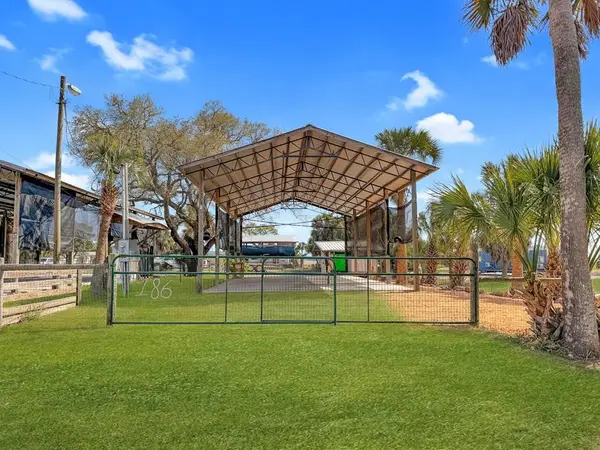 186 Ling St, Port St. Joe, FL 32456