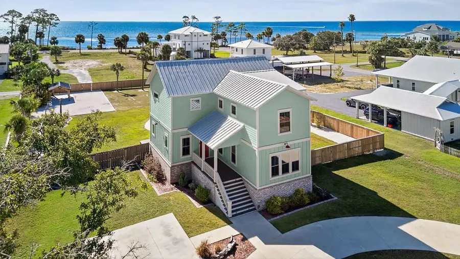 1404 Monument Ave, Port Saint Joe, FL 32456 - #2