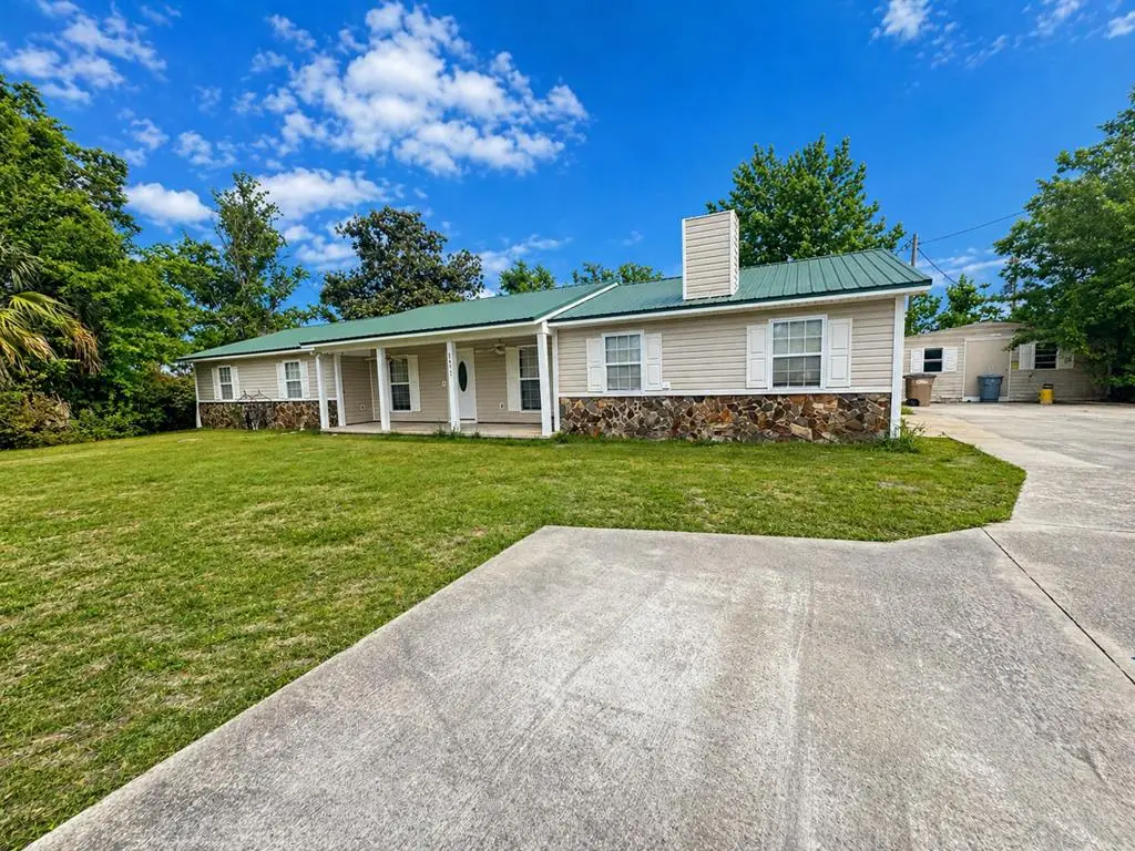 6672 Gardenia St, Wewahitchka, FL 32465 - #1
