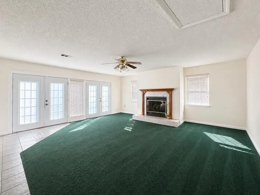 6672 Gardenia St, Wewahitchka, FL 32465 - #2