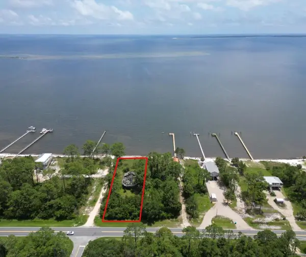 2170 Hwy 98 E, Carrabelle, FL 32323