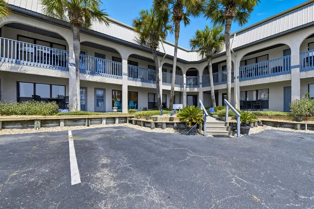 903 Nw Ave A #Unit 2, Carrabelle, FL 32322 - #1