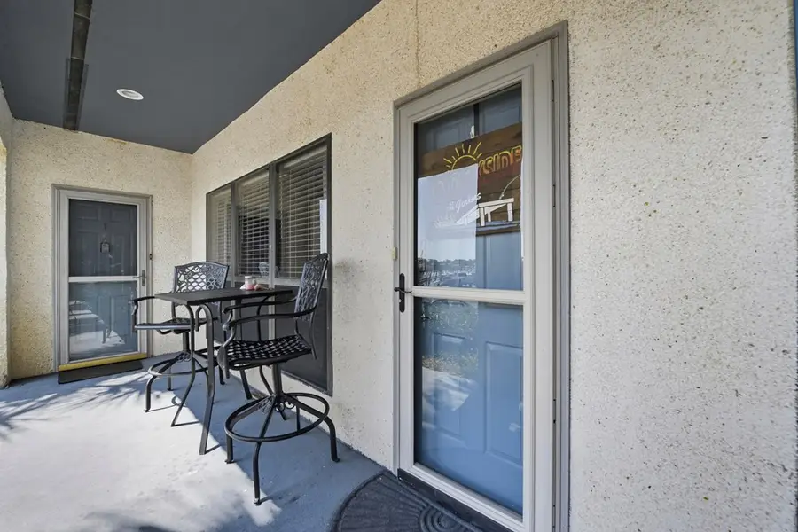 903 Nw Ave A #Unit 2, Carrabelle, FL 32322 - #2