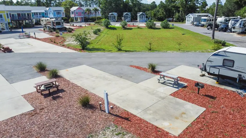 114 Haven Ct, Carrabelle, FL 32322 - #1