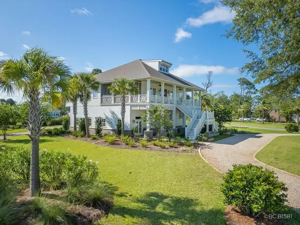 107 Dupont Dr, Port St. Joe, FL 32456