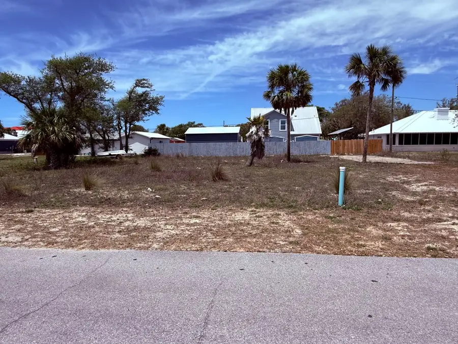 107 19th St, Mexico Beach, FL 32456 - #2