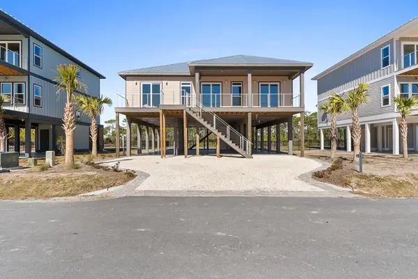 2238 Nella Nook, St. George Island, FL 32328