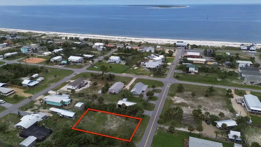 230 Pineda St, Port Saint Joe, FL 32456 - #3