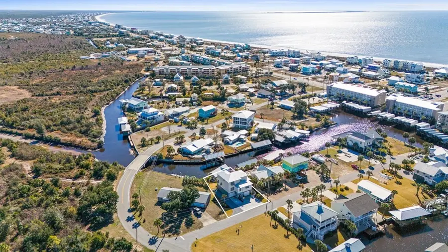 118 N 38th St, Mexico Beach, FL 32456 - #3