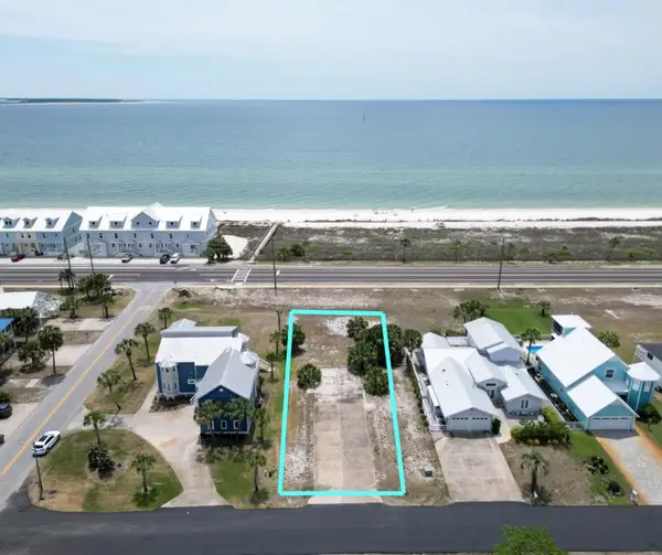 8303 Tradewinds Dr, Port St. Joe, FL 32456