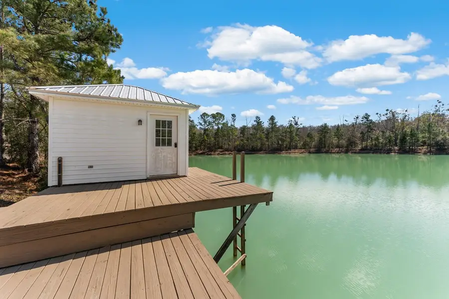 250 Blake Dr, Wewahitchka, FL 32465 - #3