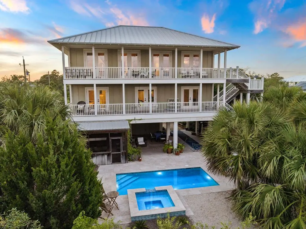 1081 W Gulf Beach Dr, Saint George Island, FL 32328 - #1