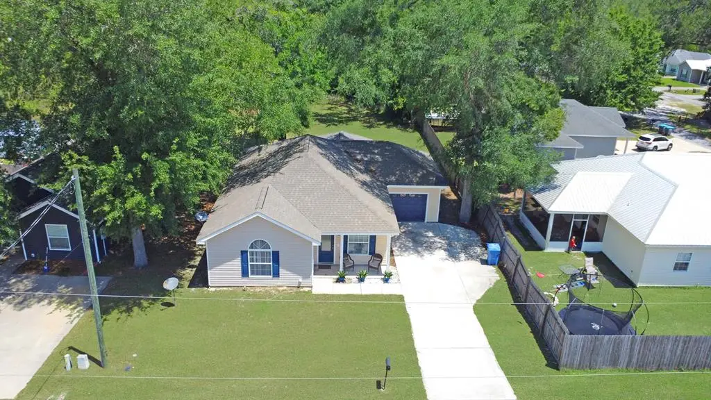 143 Pridgeon Ln, Wewahitchka, FL 32465 - #1