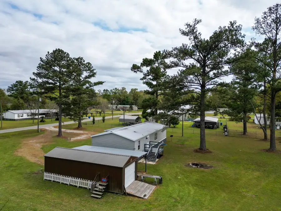 280 Hurd St, Wewahitchka, FL 32465 - #3