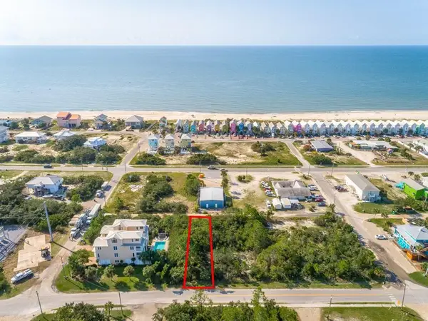 232 E Pine Ave, St. George Island, FL 32328