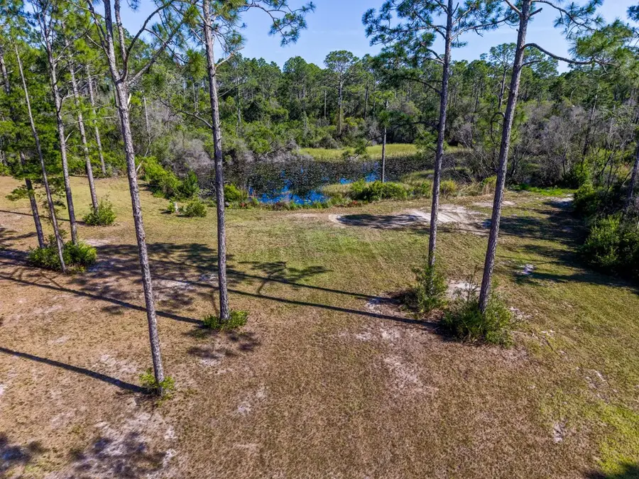 321 Baywood Dr, Carrabelle, FL 32322 - #2
