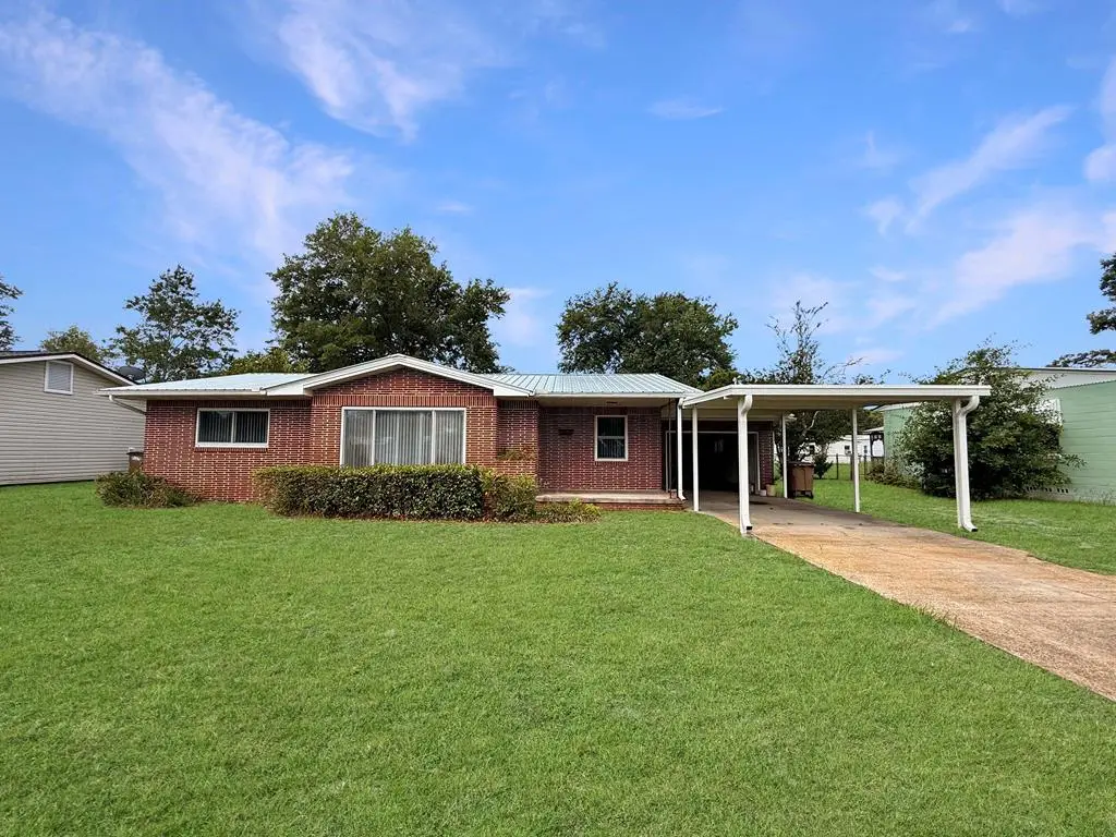 612 Garrison Ave, Port Saint Joe, FL 32456 - #1