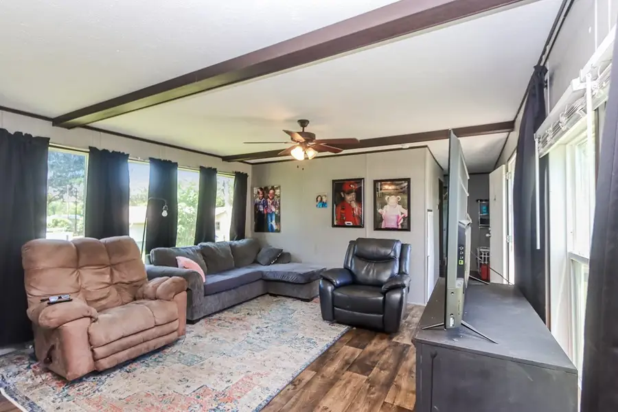 1185 E River Rd, Wewahitchka, FL 32465 - #2