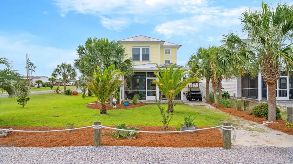 140 Ponce De Leon St, Port Saint Joe, FL 32456 - #1