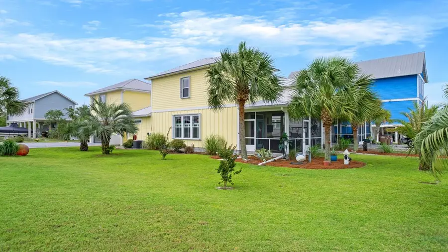 140 Ponce De Leon St, Port Saint Joe, FL 32456 - #2