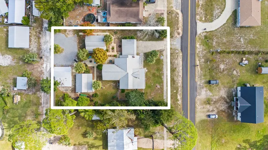 605 10th St, Port Saint Joe, FL 32456 - #2