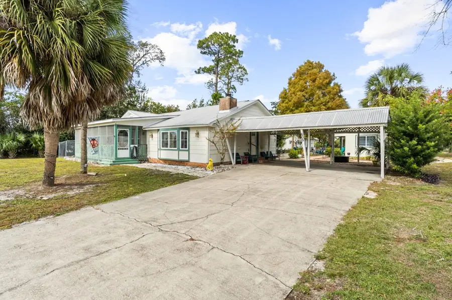 605 10th St, Port Saint Joe, FL 32456 - #3