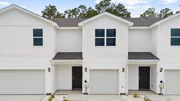 420 Chateau Ln, Port St. Joe, FL 32456