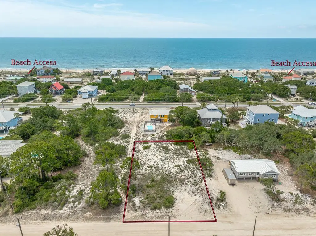 1040 W Pine Ave, Saint George Island, FL 32328 - #1