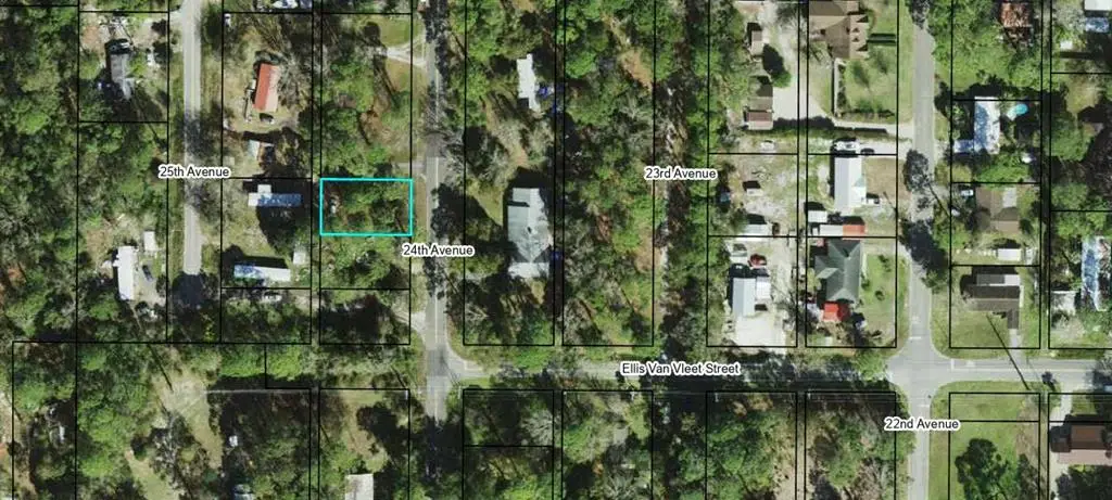 110 24th Ave, Apalachicola, FL 32320 - #1