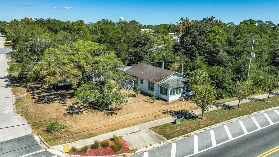 512 Nw Ave A, Carrabelle, FL 32322 - #3