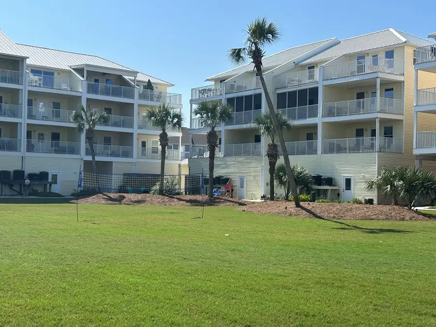 610 Sea Cliff Dr, Port Saint Joe, FL 32456 - #3