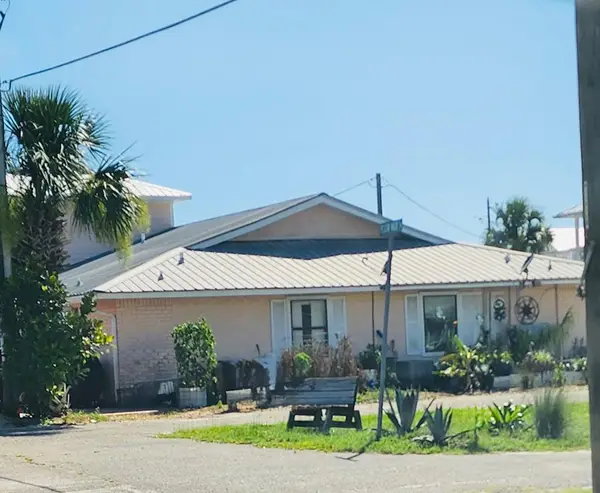 8201 Pelican Walk Ln, Port St. Joe, FL 32456