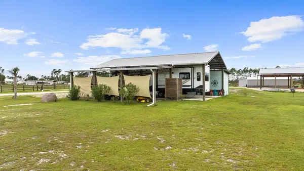 231 Carr's Ln, Wewahitchka, FL 32465