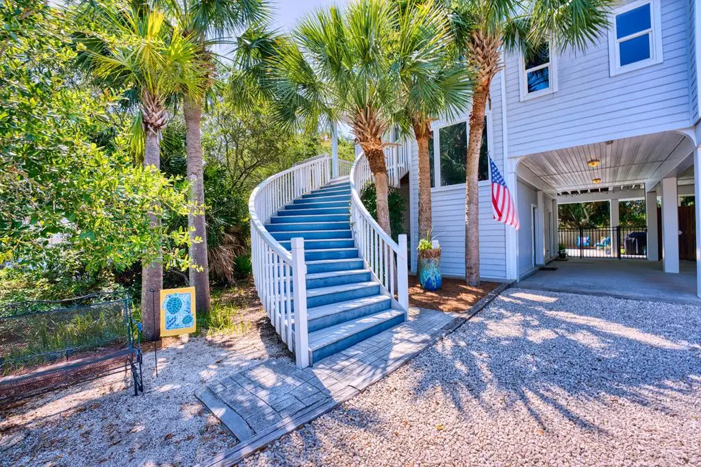 1080 W Gulf Beach Dr, Saint George Island, FL 32328 - #1