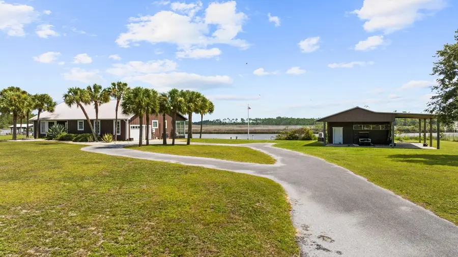 301 Chapel Ln, Port Saint Joe, FL 32456 - #2