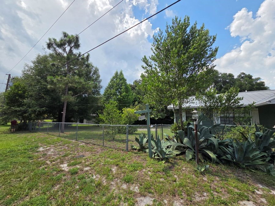 1306 Owens Ave, Carrabelle, FL 32322 - #3