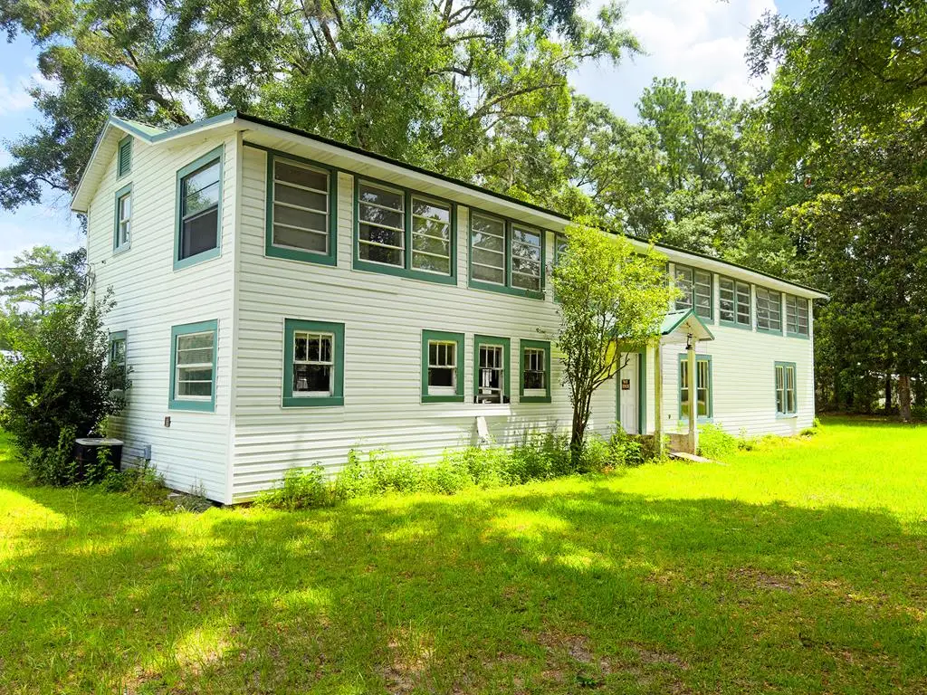31839 Sw Fox St, Bristol, FL 32321 - #1