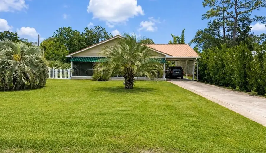 1013 Mcclelland Ave, Port Saint Joe, FL 32456 - #2