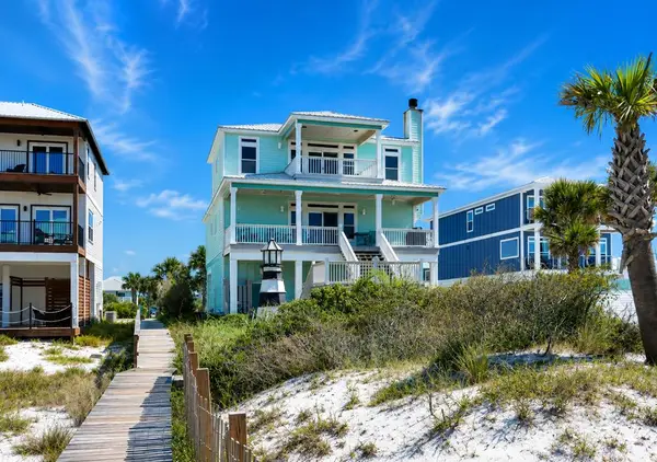 112 Barbados Dr, Port St. Joe, FL 32456