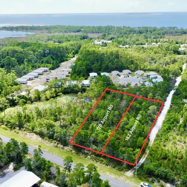 178 Airport Rd, Carrabelle, FL 32322