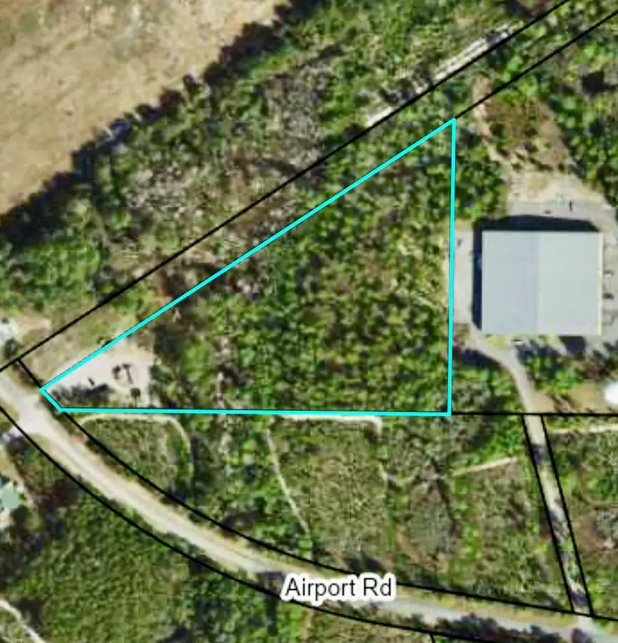 295 Airport Rd, Carrabelle, FL 32322 - #2