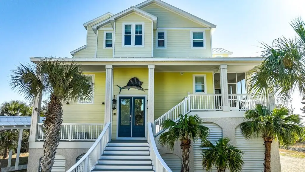 1622 Bayou Dr, Carrabelle, FL 32322 - #1