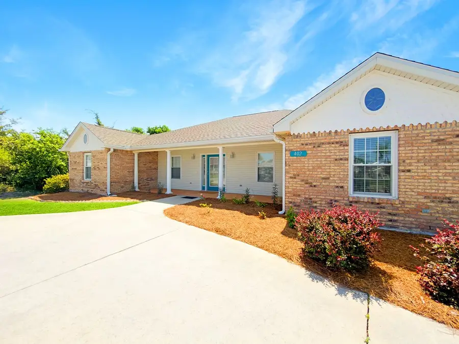 402 Texas Dr, Mexico Beach, FL 32456 - #2