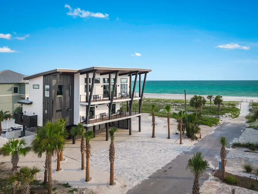 105 S 26th St, Mexico Beach, FL 32456 - #3
