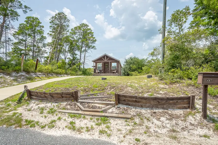 407 Se 9th St, Eastpoint, FL 32328 - #3