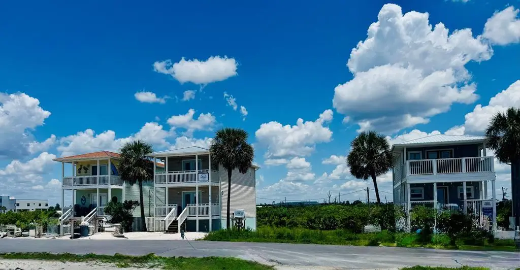 828 Oleander Ave, Mexico Beach, FL 32456 - #1