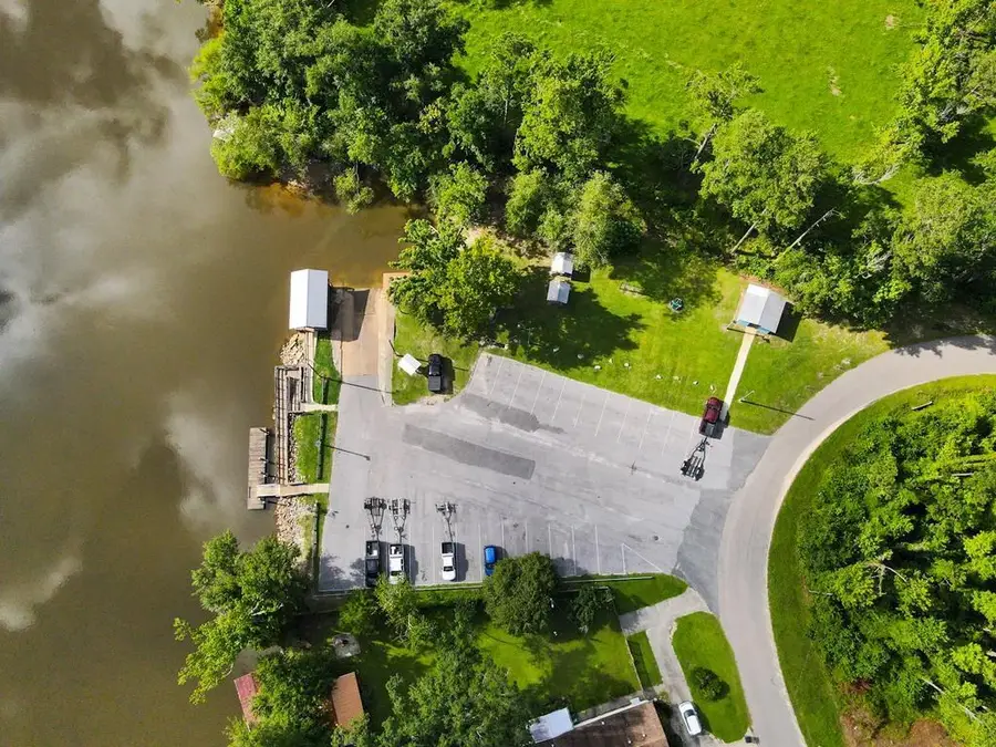 361 Seven Springs Dr, Wewahitchka, FL 32465 - #3