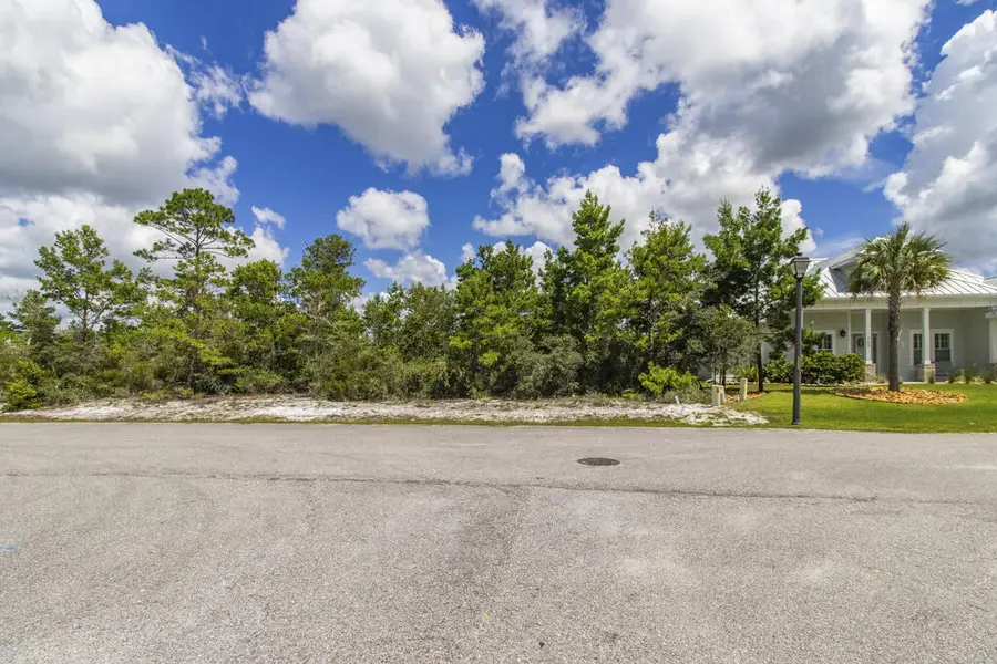 201 S Brooks Ave, Port Saint Joe, FL 32456 - #2