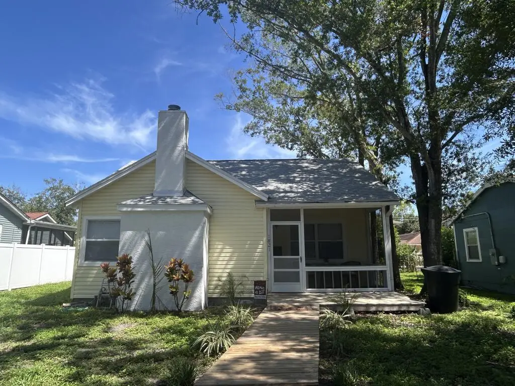 1821 34th Ave N, Saint Petersburg, FL 33713 - #1